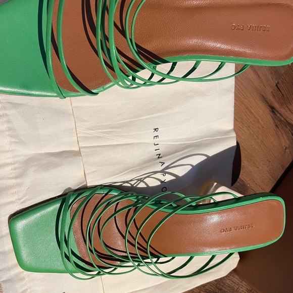 Rejina Pyo Women’s Zoe Leather Sandals Size IT 37 US 7). - Picture 8 of 12